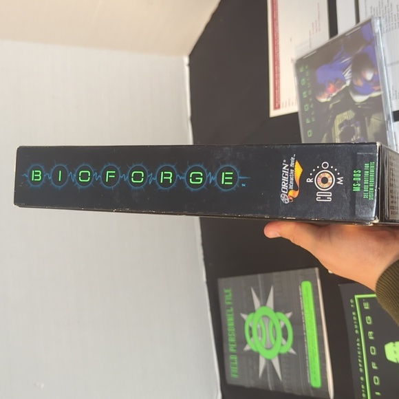 Bioforge Big Box PC Game Complete With Inserts - Picture 6 of 10